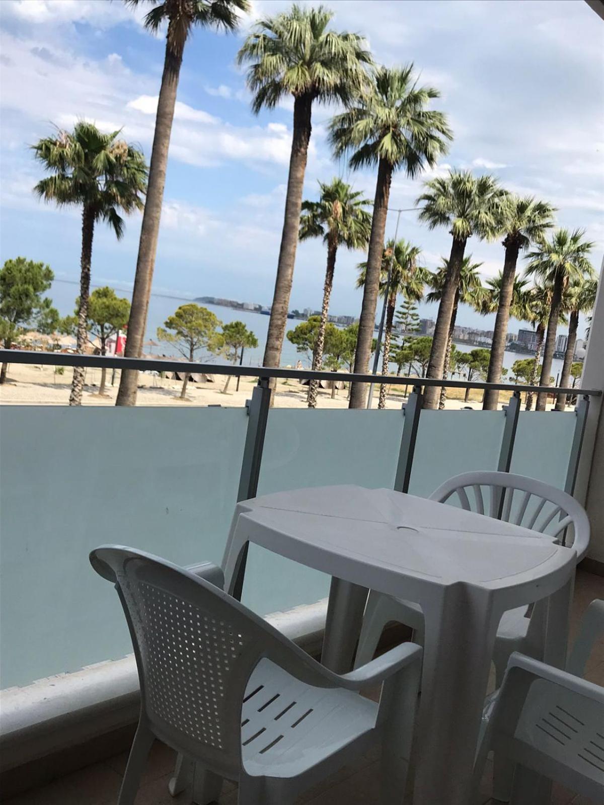 Sea Front House Apartment Vlorë
